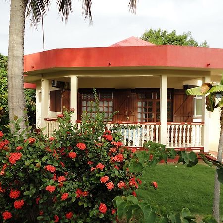 Residence De La Baie Le Moule Exterior foto