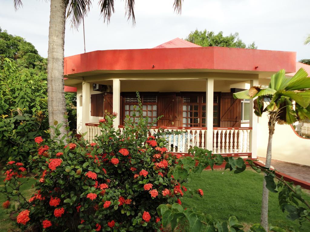 Residence De La Baie Le Moule Exterior foto